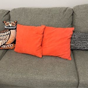 Throw Pillow Set